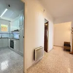 Apartament Agi La Pinta *